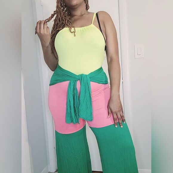 Color Block Jumpsuit - Picture 3 of 6